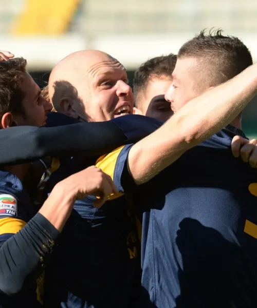 Quasi 400 partite in Italia, ora commercia olio e fa le pizze. Foto