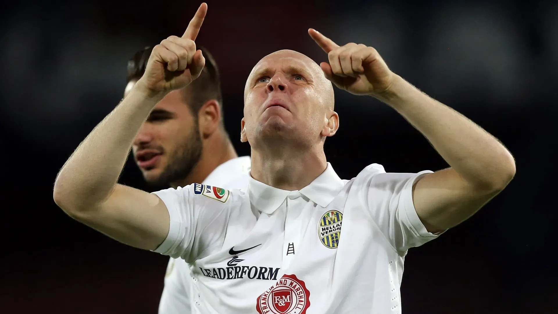 Hallfredsson ha vestito le maglie di Reggina, Hellas Verona, Udinese, Frosinone, Padova e Virtus Verona
