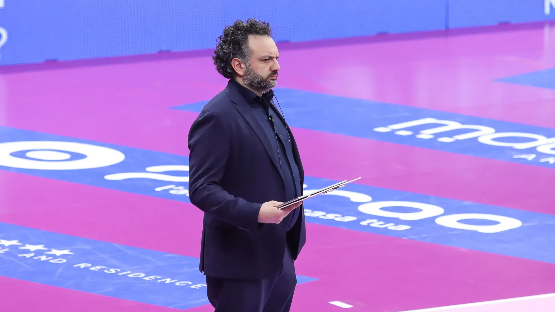 La posta in palio è davvero alta, ed entrambe le squadre ne sono consapevoli: la prima classificata del girone accederà direttamente ai quarti di finale, evitando un turno aggiuntivo.