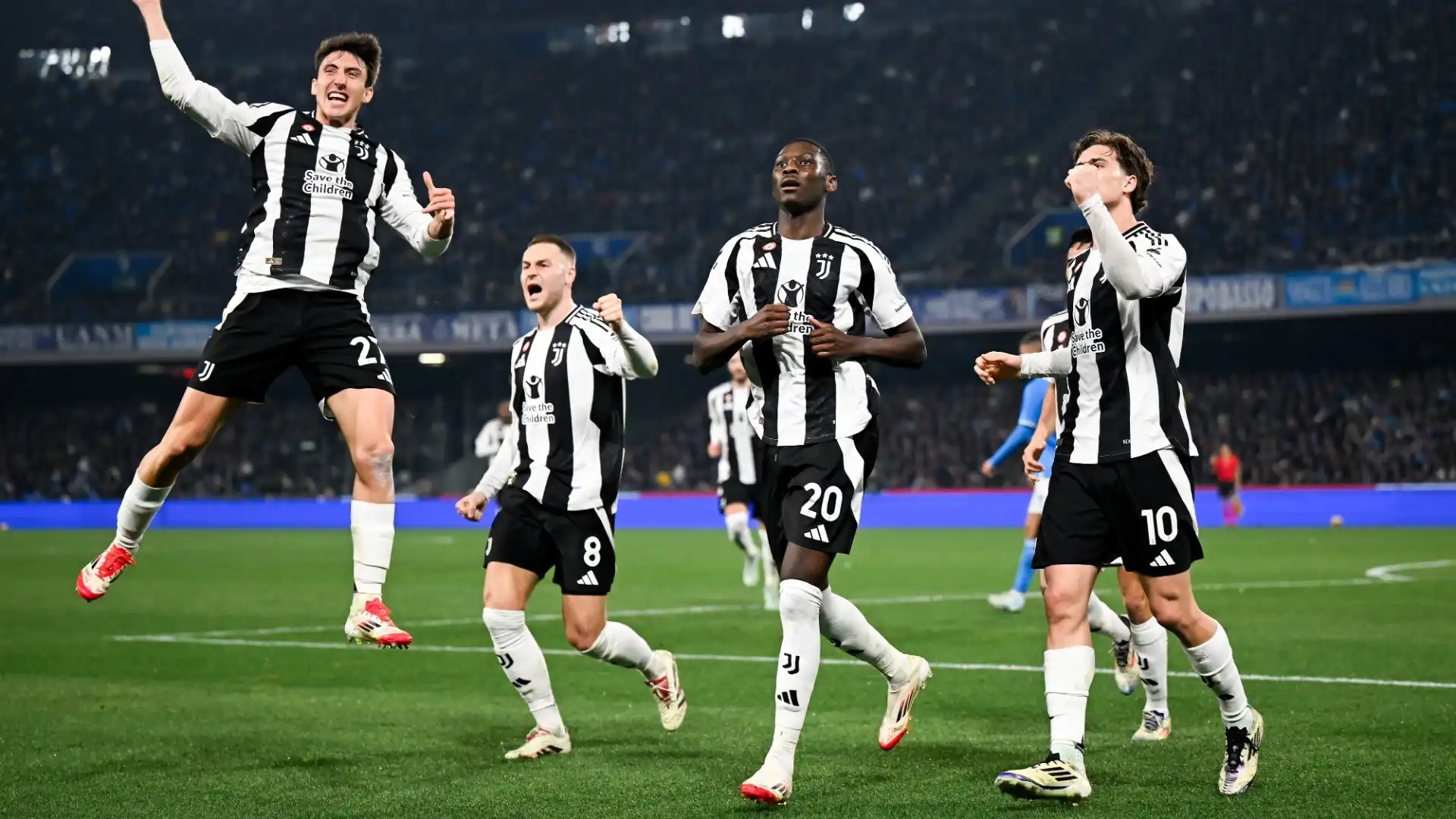 Lotta per la stella della Juventus: il Bayern Monaco sfida Guardiola
