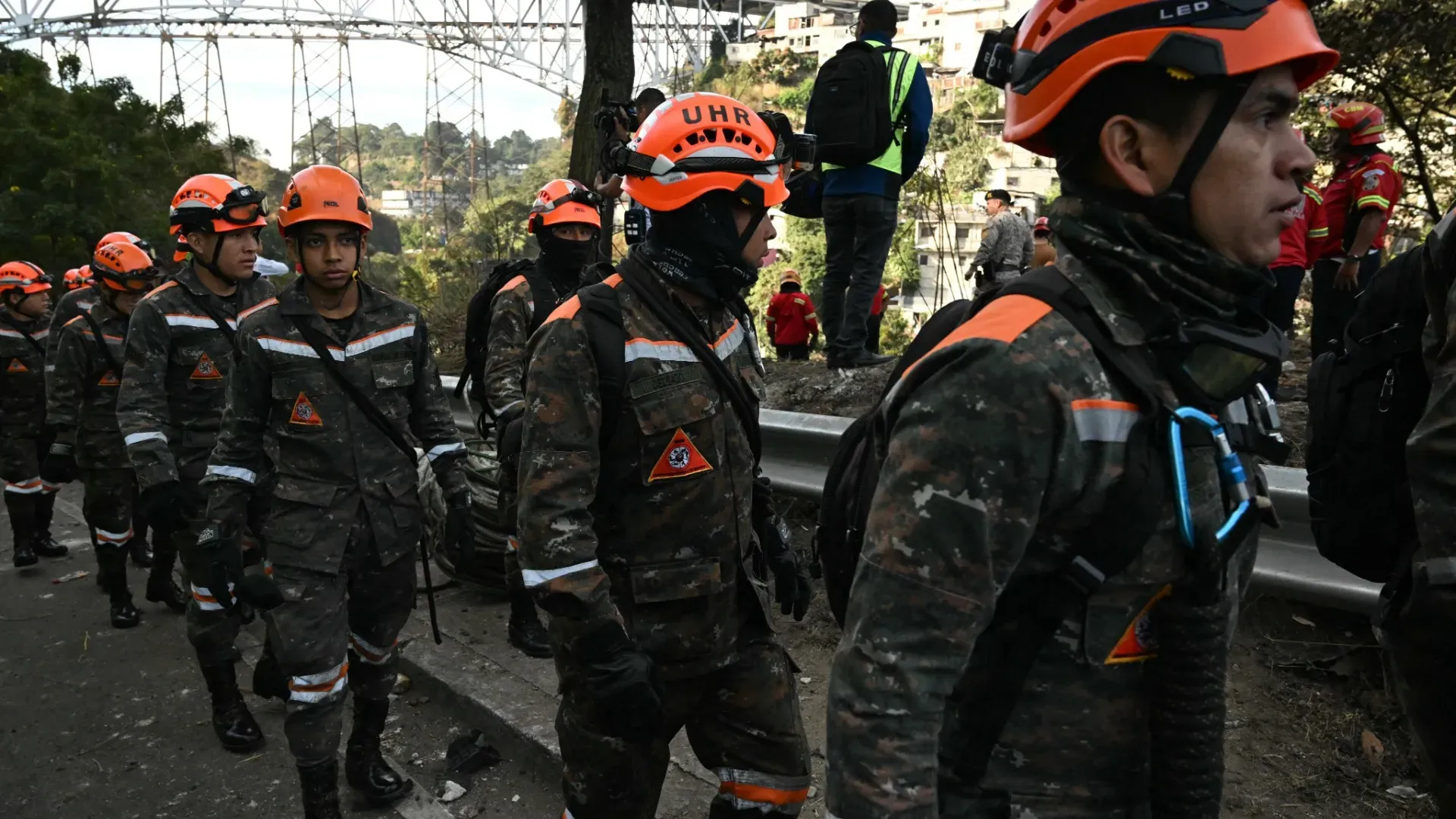 Oltre 50 i morti accertati: i soccorsi sono ancora al lavoro
