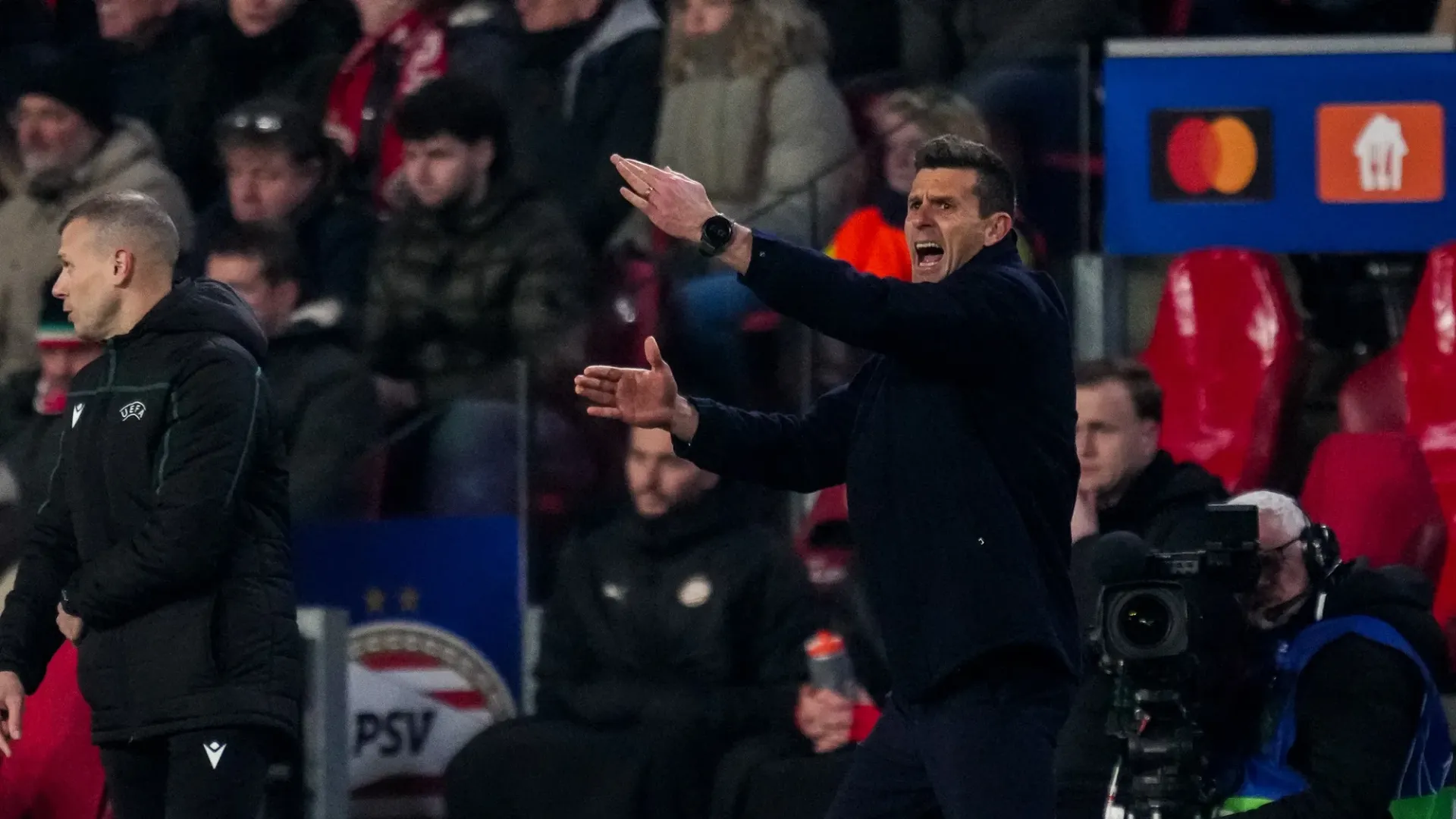 Thiago Motta non ha fatto drammi nel post partita ma i tifosi non sono d'accordo
