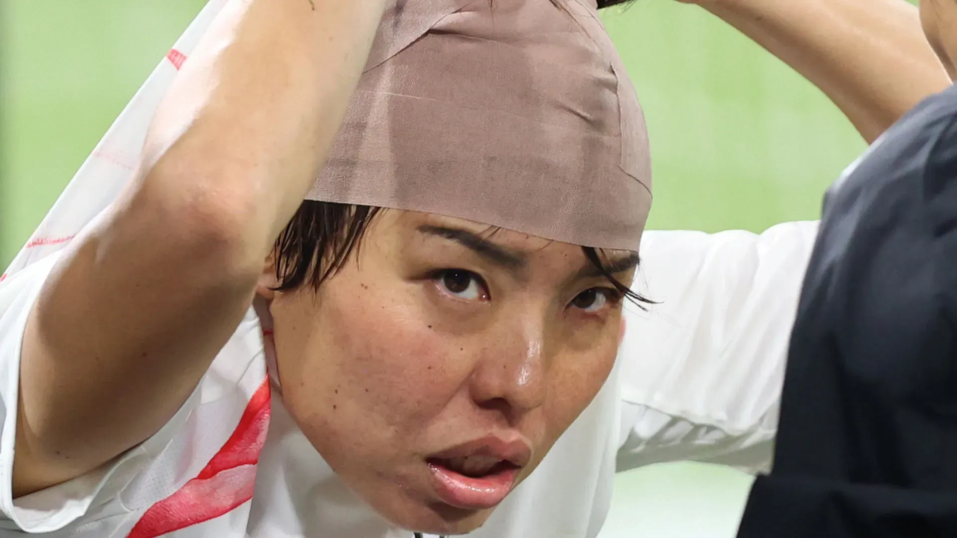 La campionessa è stata curata dai medici ma ha insistito per continuare a giocare
