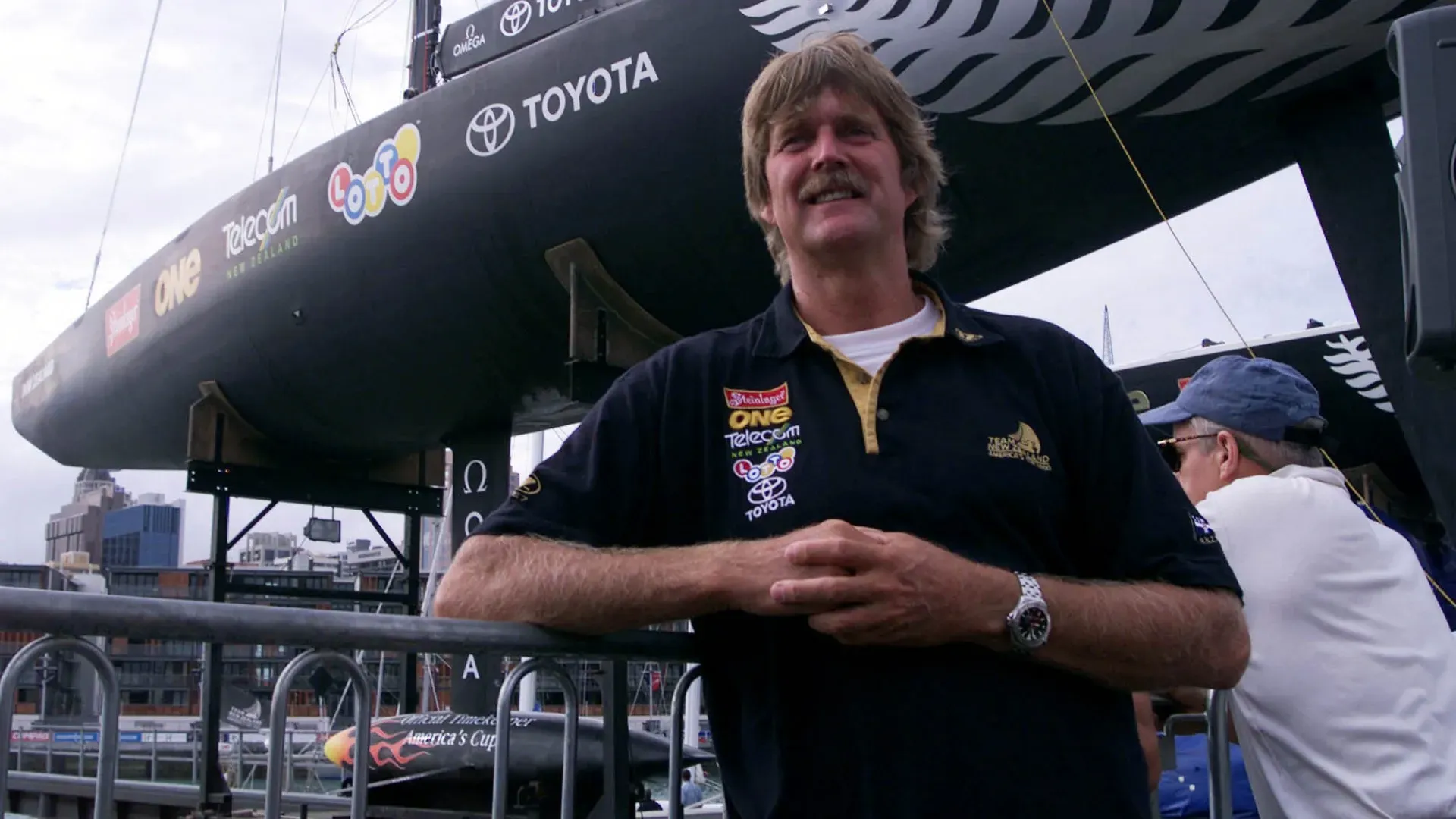 Nel corso della sua carriera nella vela d'altura ha partecipato a diverse edizioni della Whitbread Round the World Race
