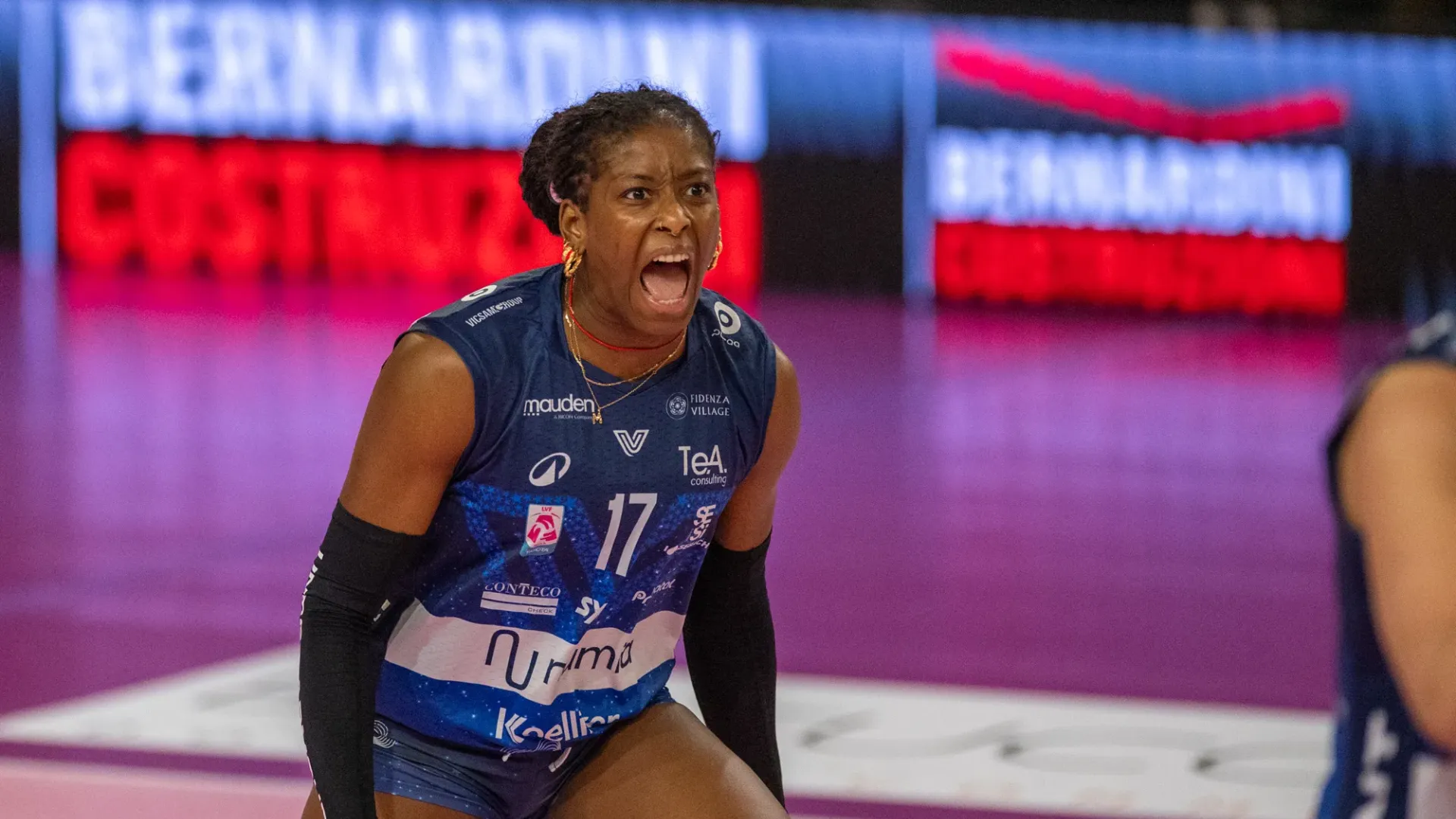 In occasione della penultima giornata della Regular Season di Serie A1 Tigotà, la formazione di coach Lavarini – reduce dal successo contro Vallefoglia – scenderà in campo mercoledì 26 febbraio alle ore 20.30 (diretta Rai Sport e VBTV) all’Opiquad Arena di Monza per la sfida di alta classifica contro la Savino Del Bene Scandicci.