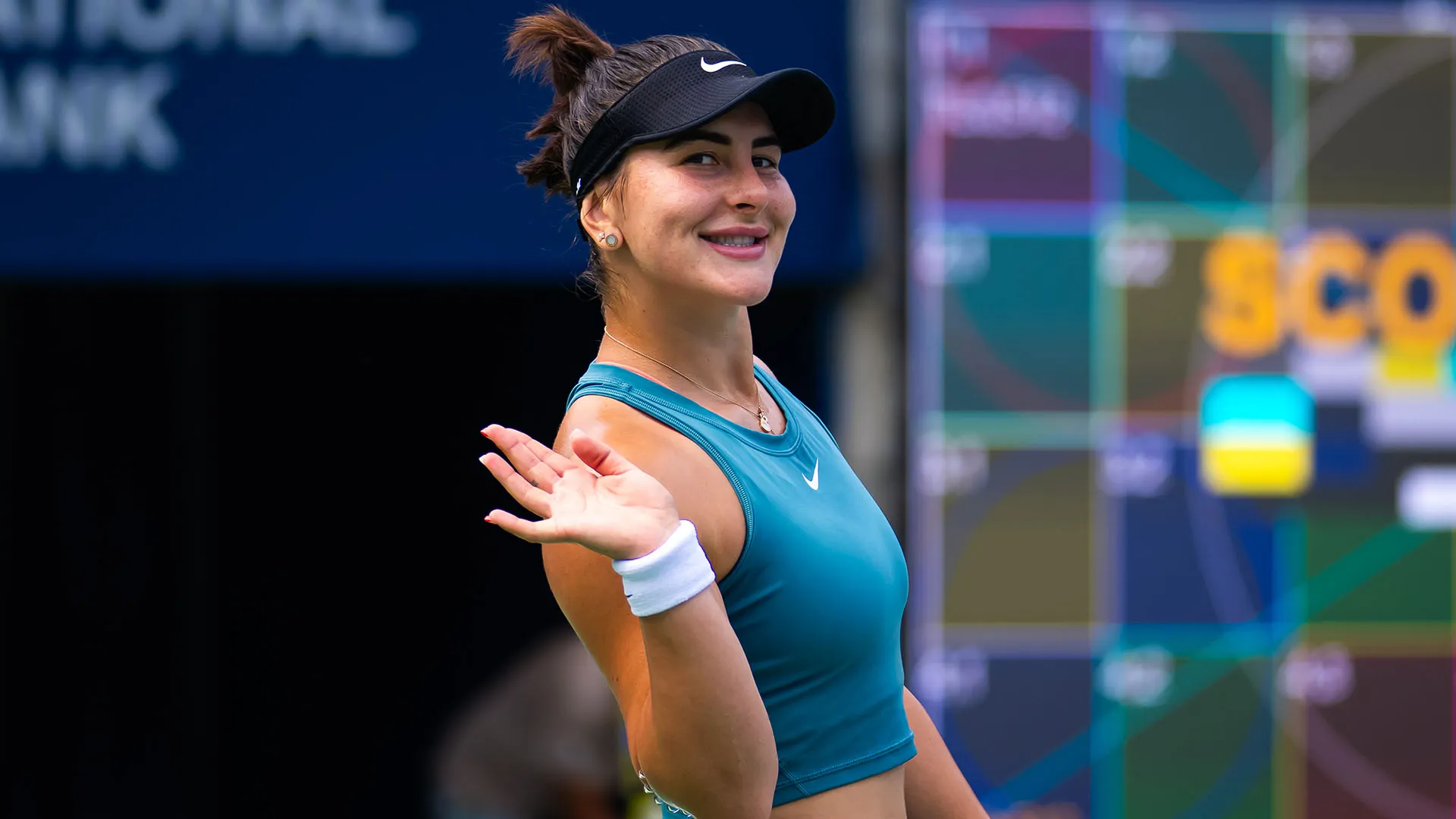 Vanta inoltre la vittoria del WTA 1000 di Indian Wells e della Rogers Cup nel 2019
