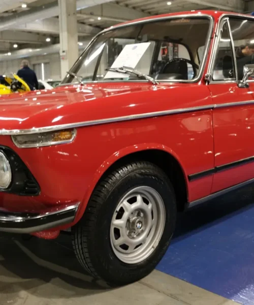 1602, la macchina della nuova era BMW: le foto
