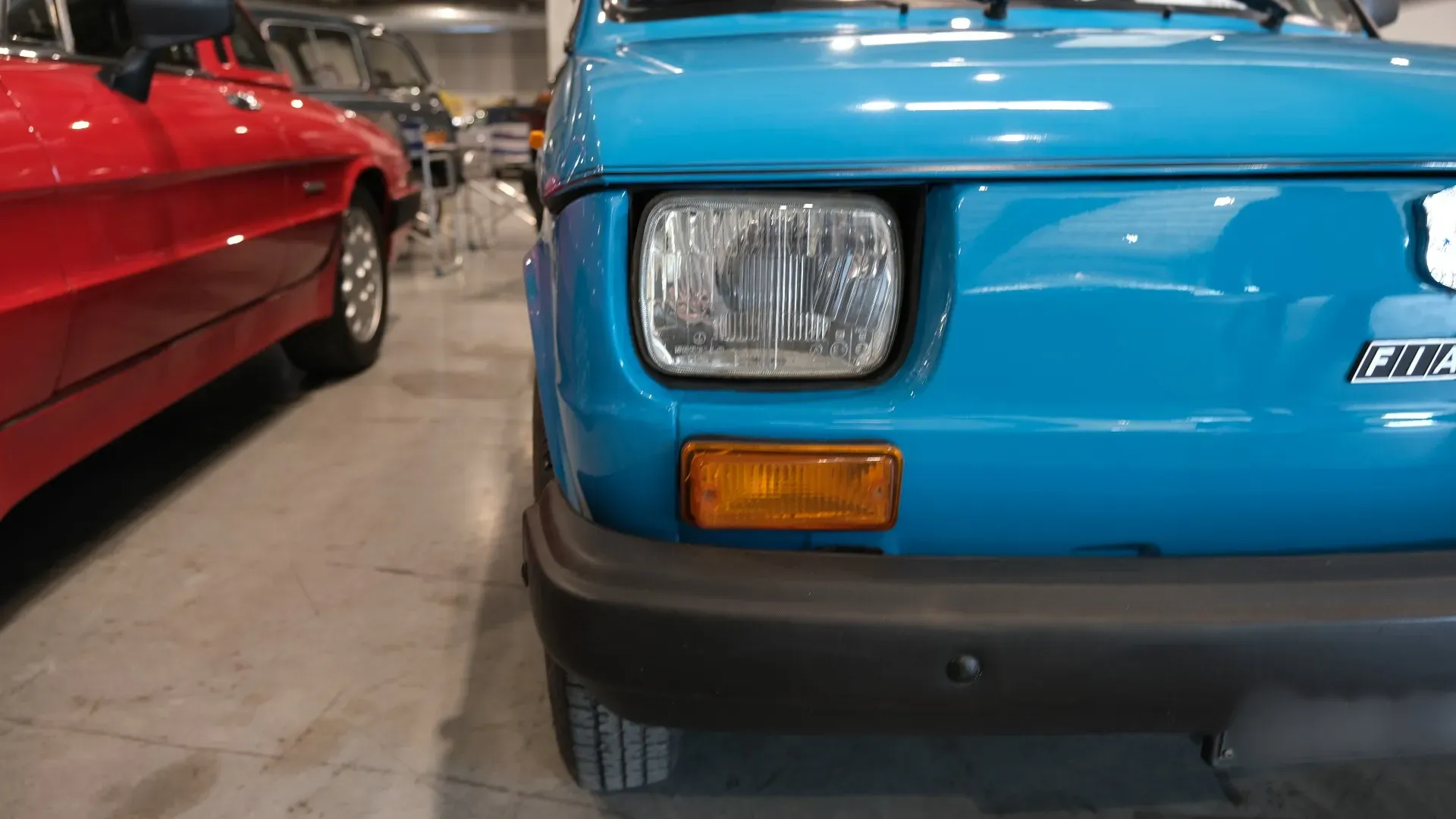 Oggi la Fiat 126 è un’auto da collezione amata per la sua storia, il suo design retrò e il ruolo che ha avuto nella motorizzazione
