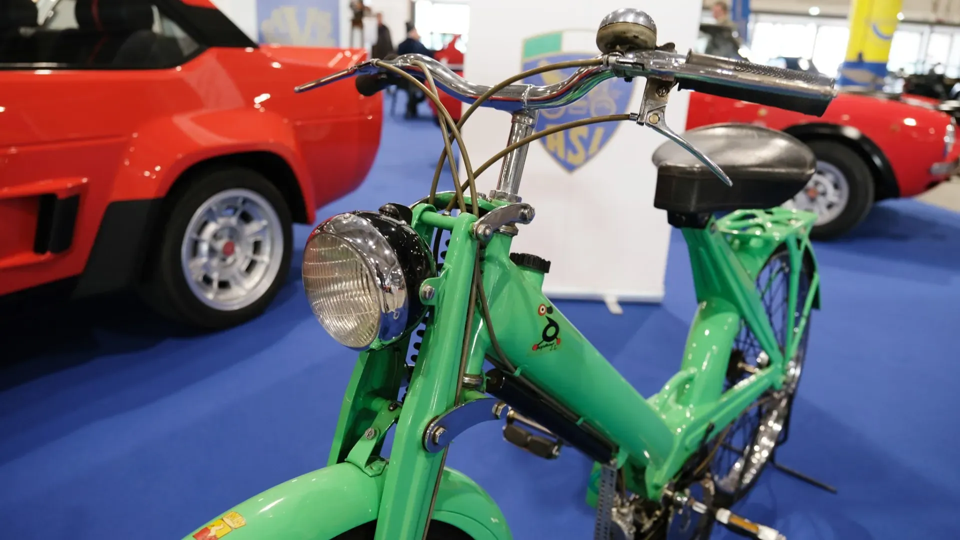 L'IMN di Baia passa dalla produzione di siluri per sottomarini alle motociclette sotto il Castello Aragonese.