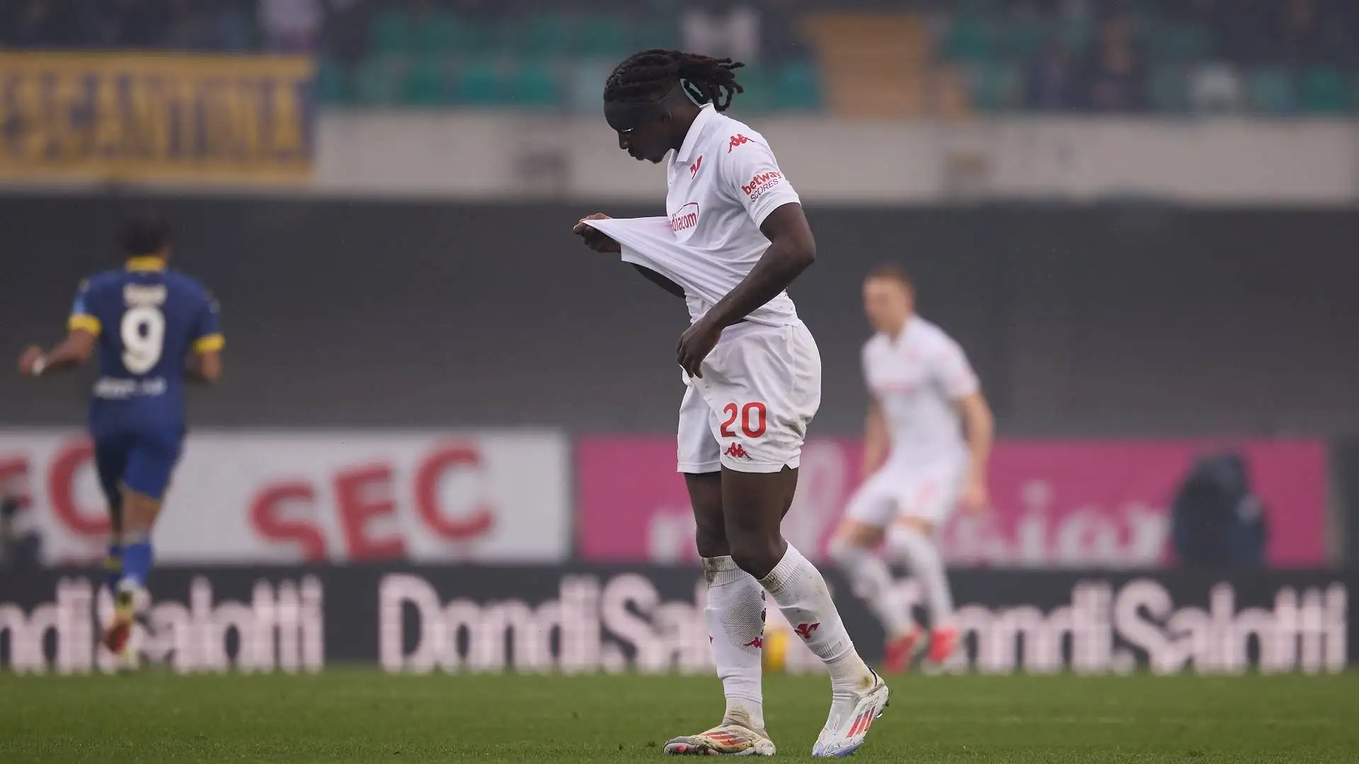 Il Newcastle ha inserito Kean nella lista dei possibili sostituti per Alexander Isak

