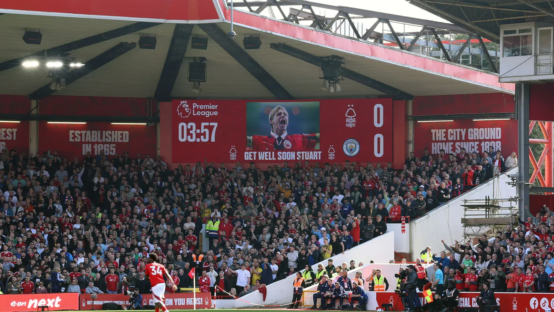 Pearce è una leggenda del Nottingham Forest, club con il quale ha collezionato 402 presenze
