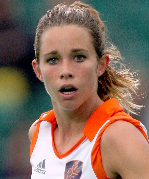 Ellen Hoog, i fan non la dimenticano: le foto della geniale giocatrice di hockey