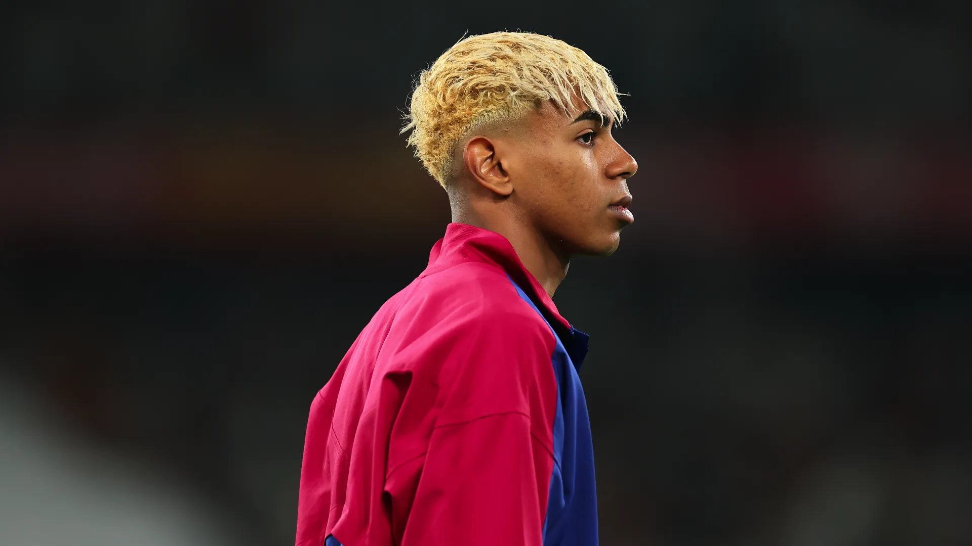 "Lamine ha una sorpresa per voi" aveva detto Flick prima della partita
