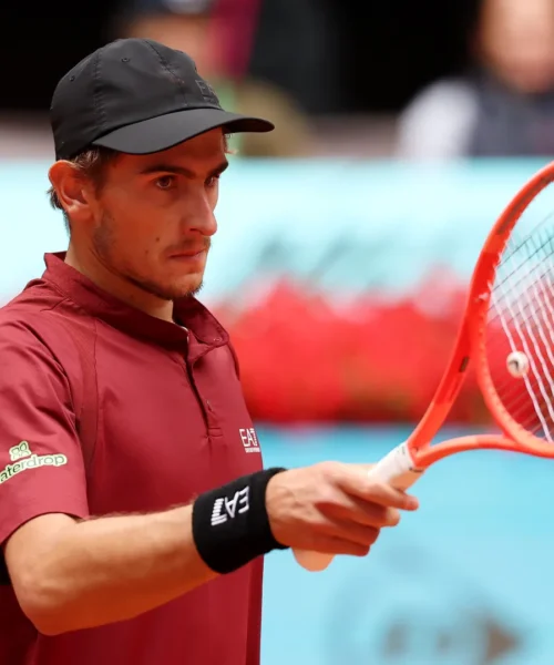 Matteo Arnaldi non si ferma più: Tiafoe va ko, è ai quarti a Madrid