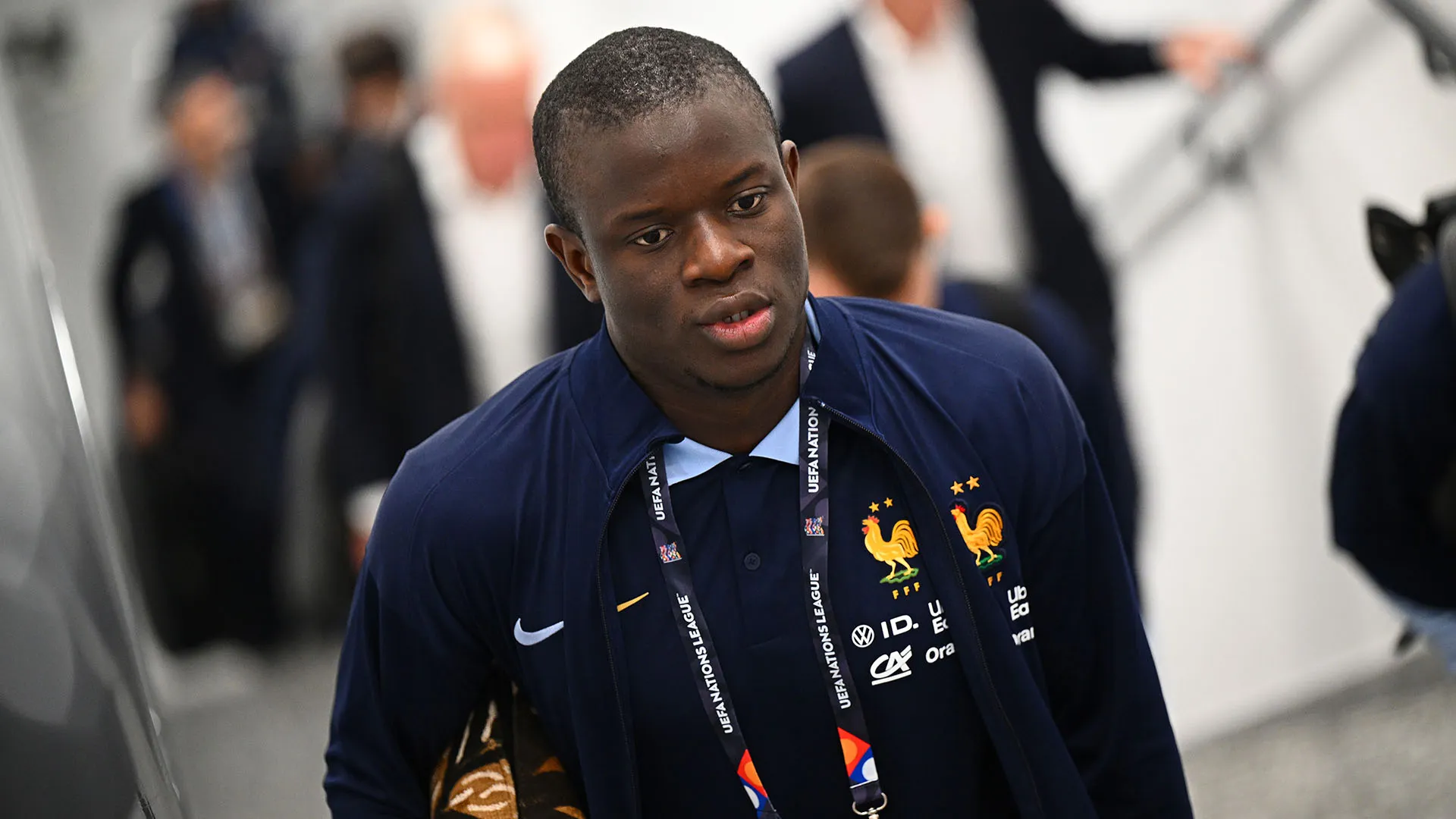 Kanté sarebbe pronto a rinunciare a parte del suo stipendio per tornare in Europa