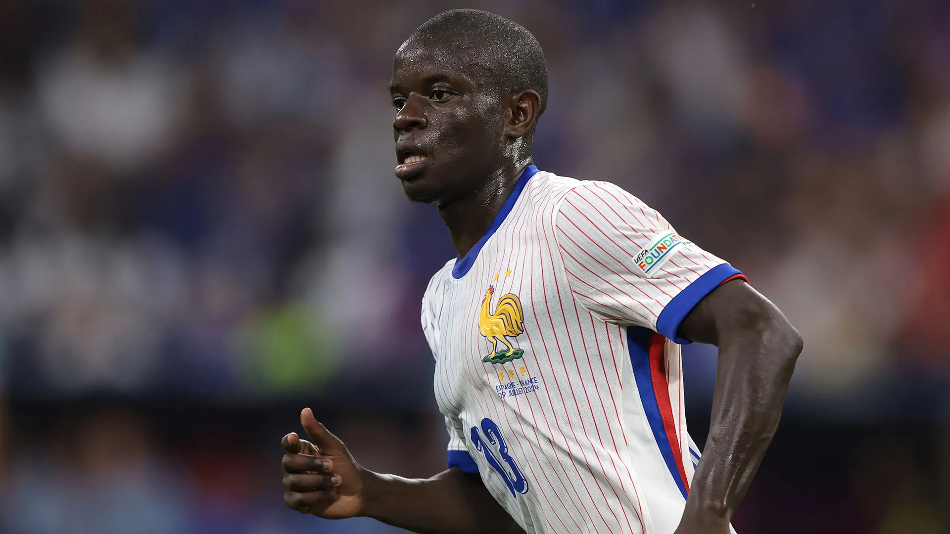 Lo stesso allenatore Ole Gunner Solskjaer avrebbe telefonato a Kanté, cercando di convincerlo a trasferirsi in Turchia