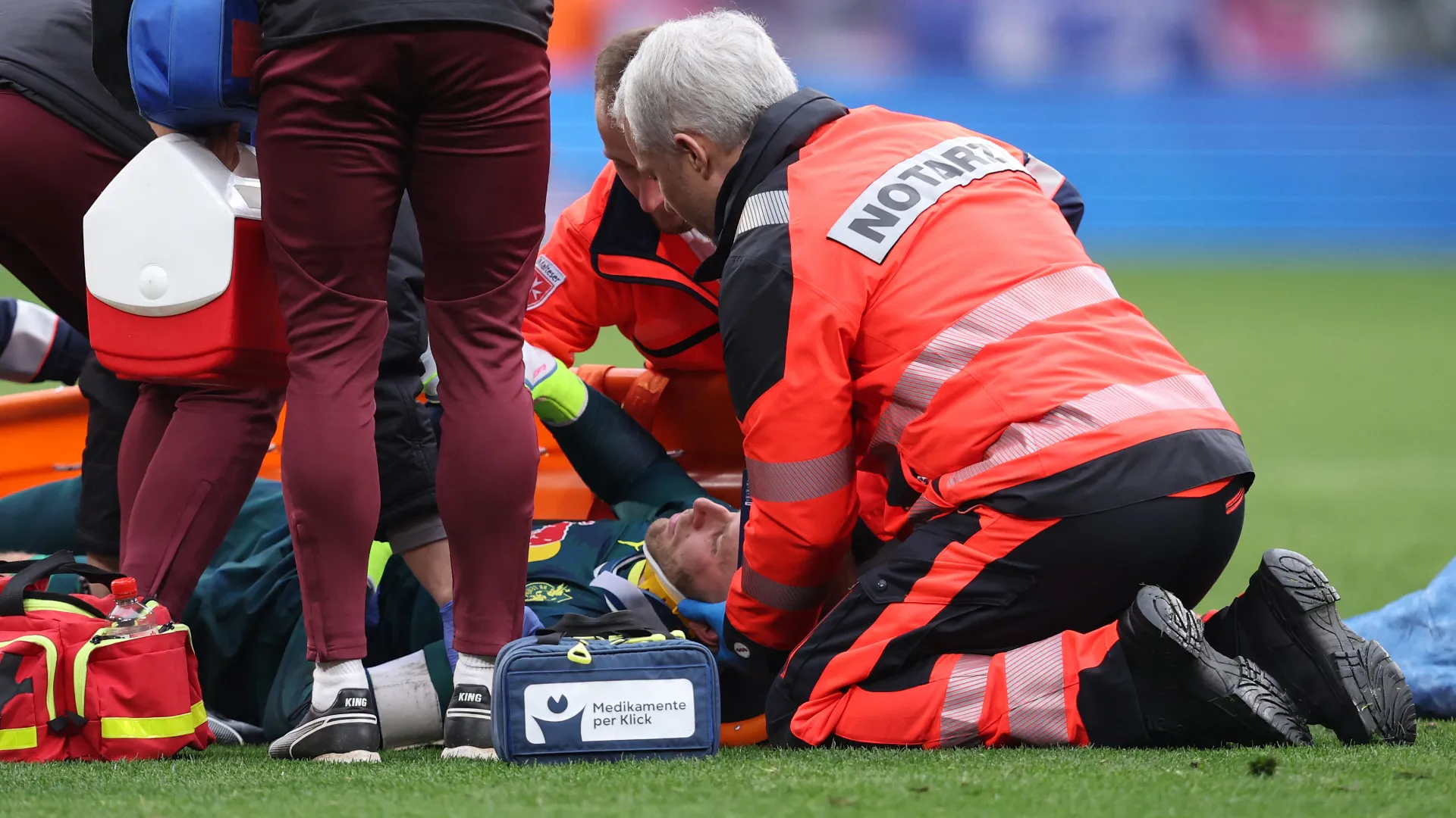 Peter Gulacsi ha riportato una commozione cerebrale ma ha rassicurato i fan