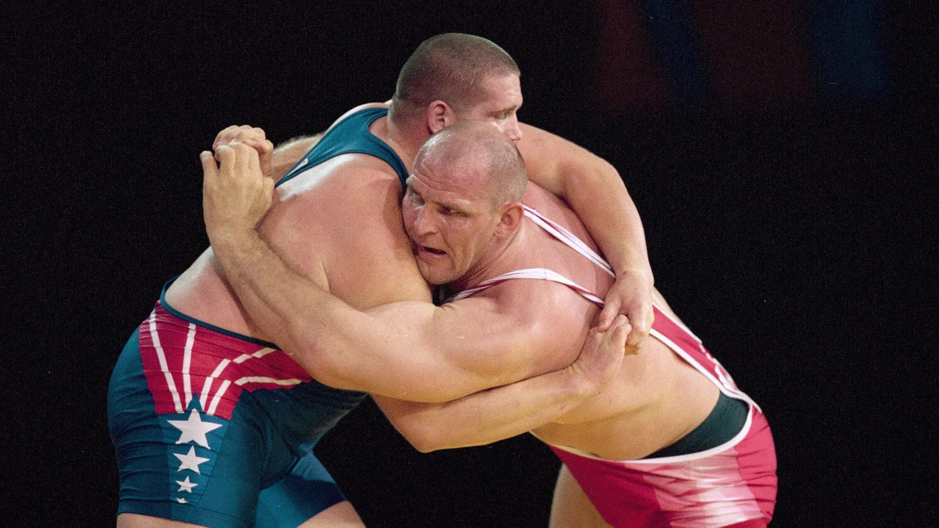 Il suo avversario nella finale era Aleksandr Karelin, tre volte campione olimpico che non perdeva un incontro internazionale da 13 anni
