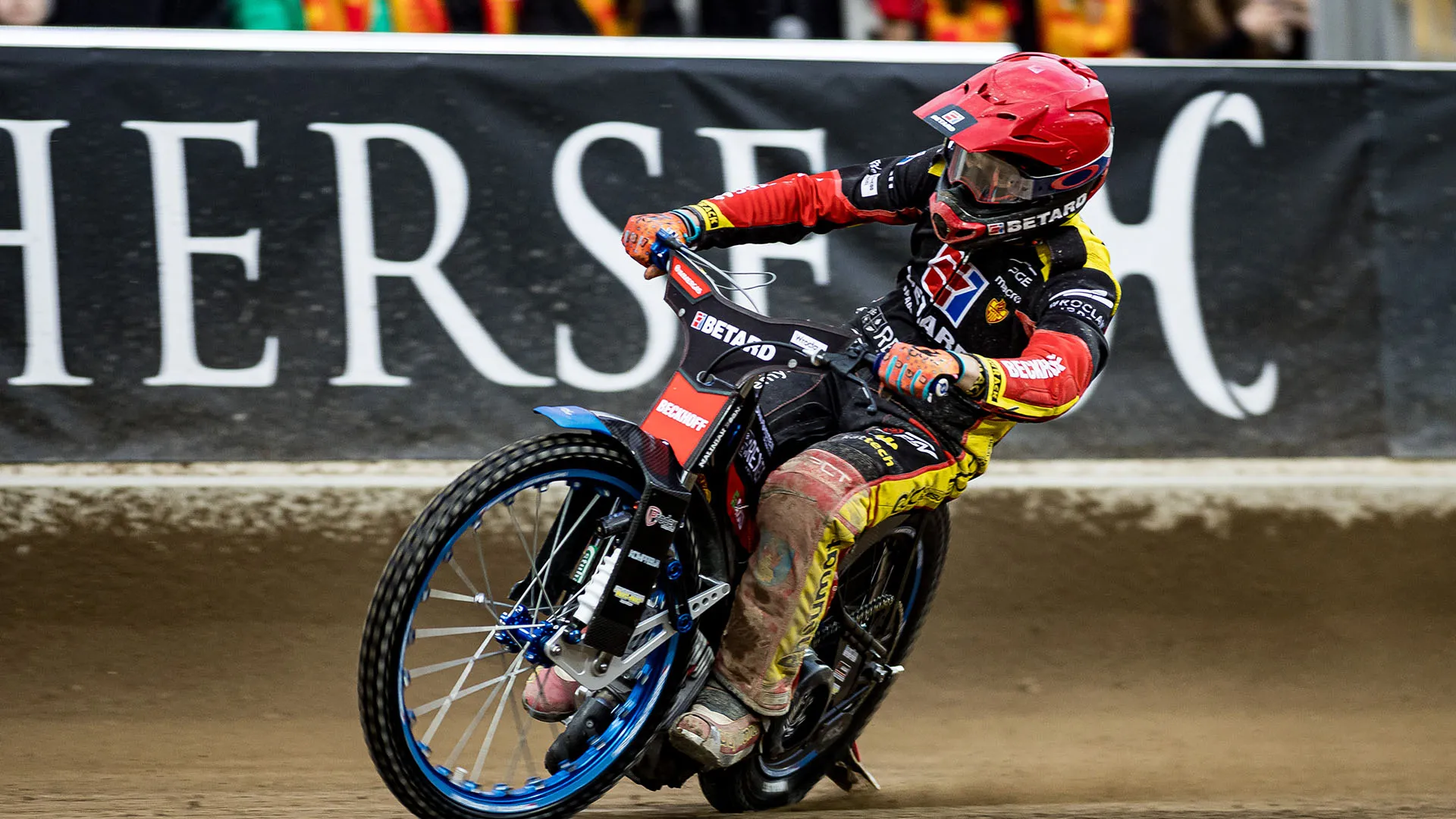Ha vinto tre Mondiali di Speedway nel 2013, 2015 e 2018