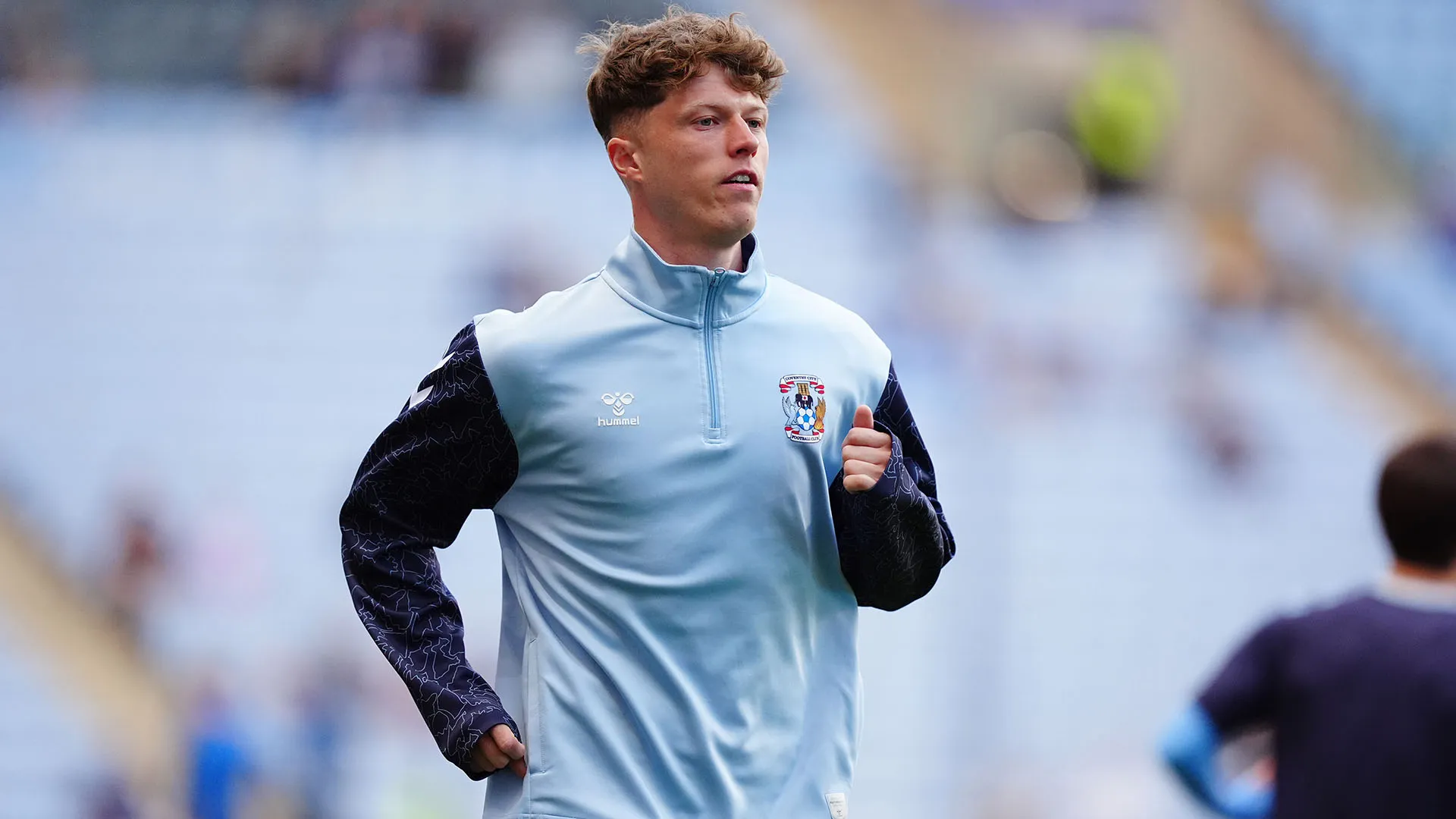 Serata da dimenticare per Victor Torp, uscito praticamente subito durante Coventry City-Portsmouth
