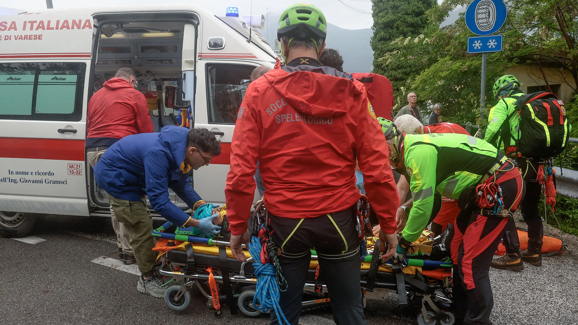 Per il ciclista del team Bardiani solo un trauma al mento e al gluteo destro