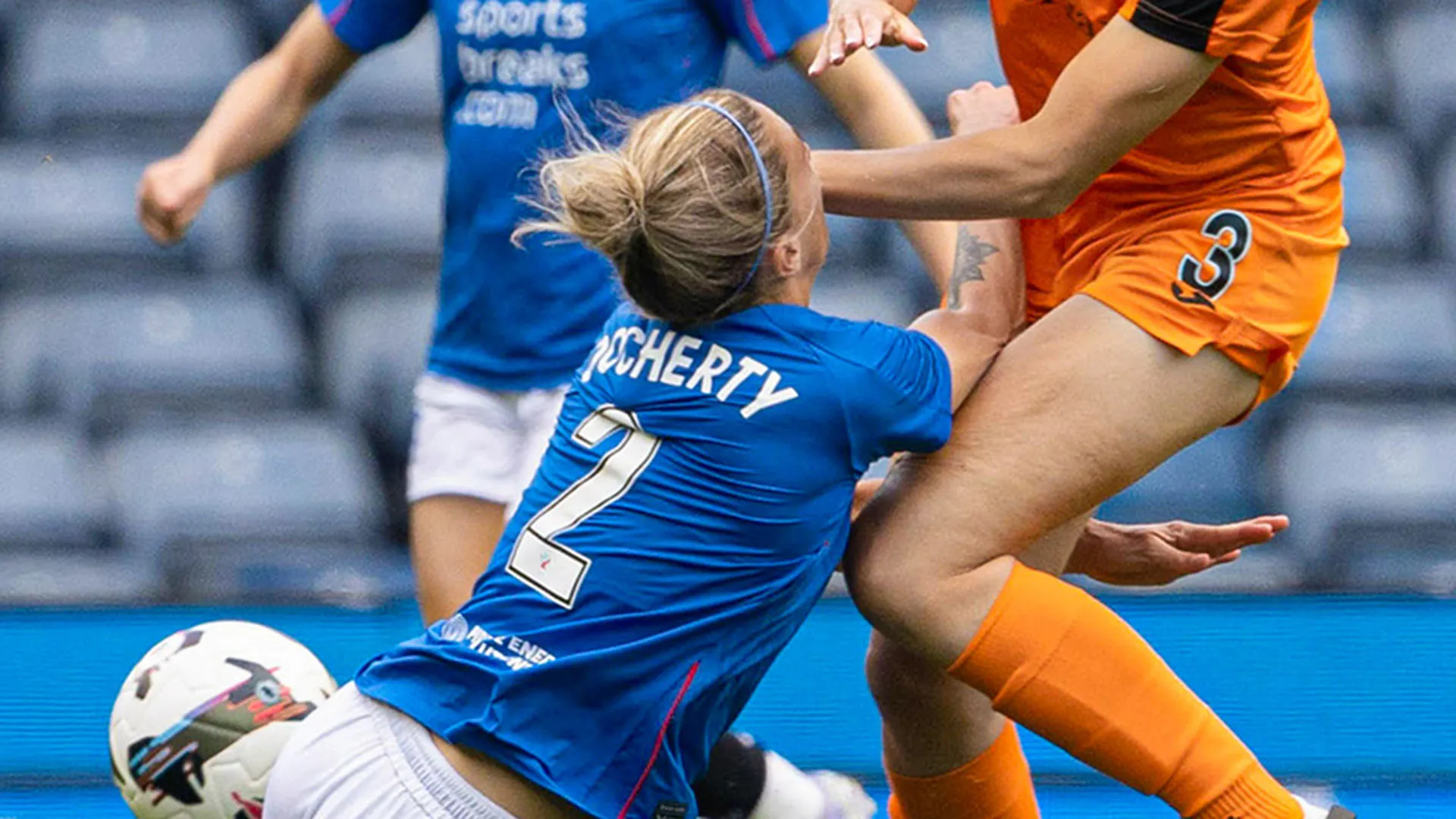Nicola Docherty non è riuscita a proseguire la partita ed è stata costretta al cambio
