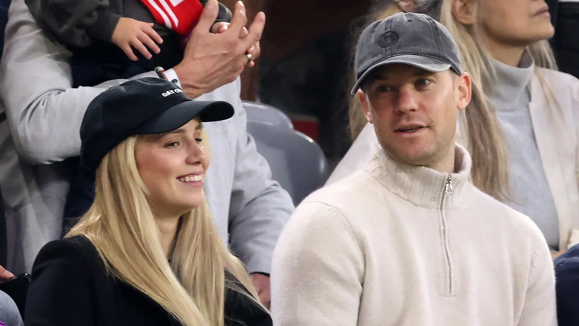 Manuel Neuer ha recentemente prolungato il suo contratto con il Bayern Monaco fino al 2026