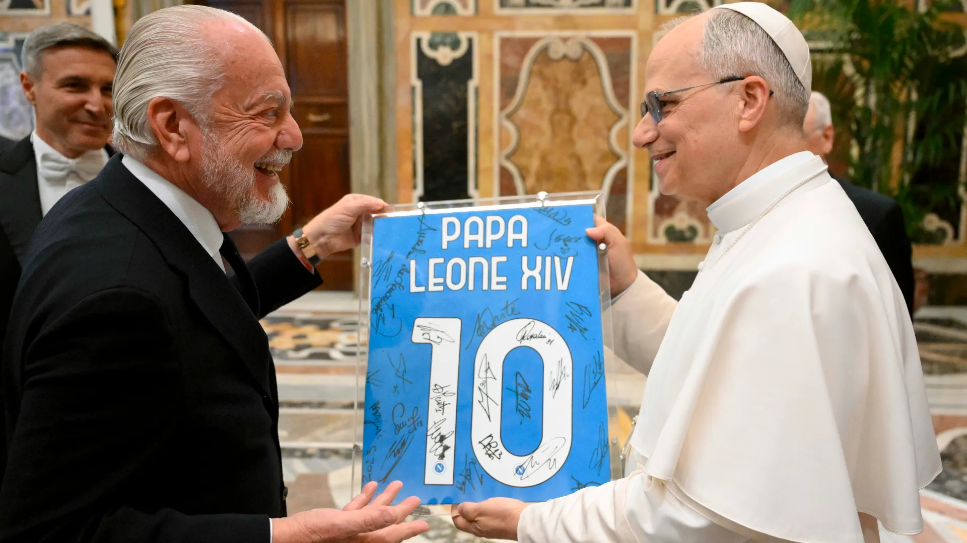 Il pontefice ha ricevuto il Napoli neo campione d'Italia