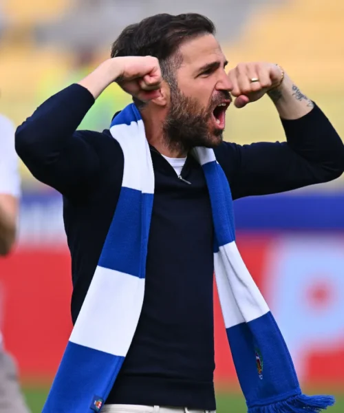 Como, Cesc Fabregas respinge le domande sul suo futuro