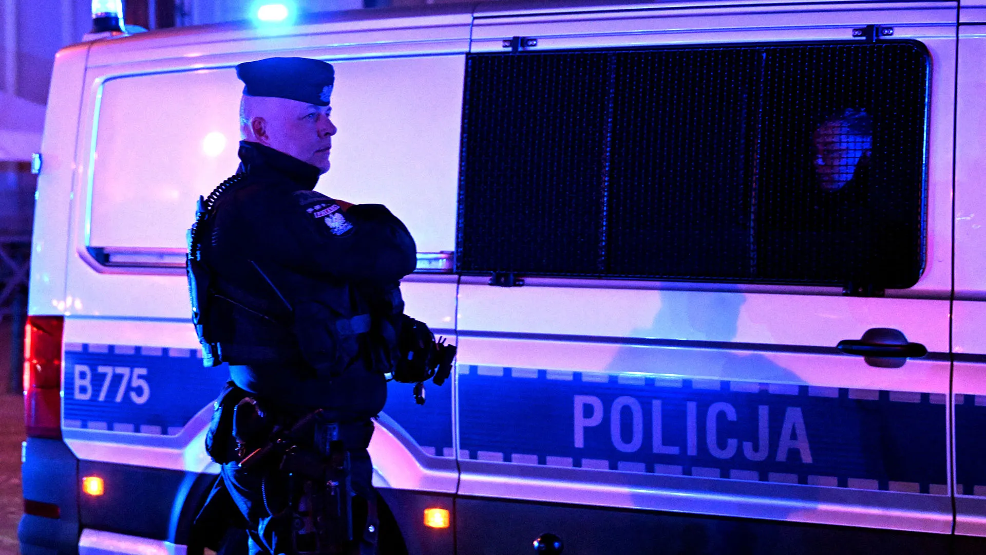 La polizia polacca è intervenuta per placare le due tifoserie
