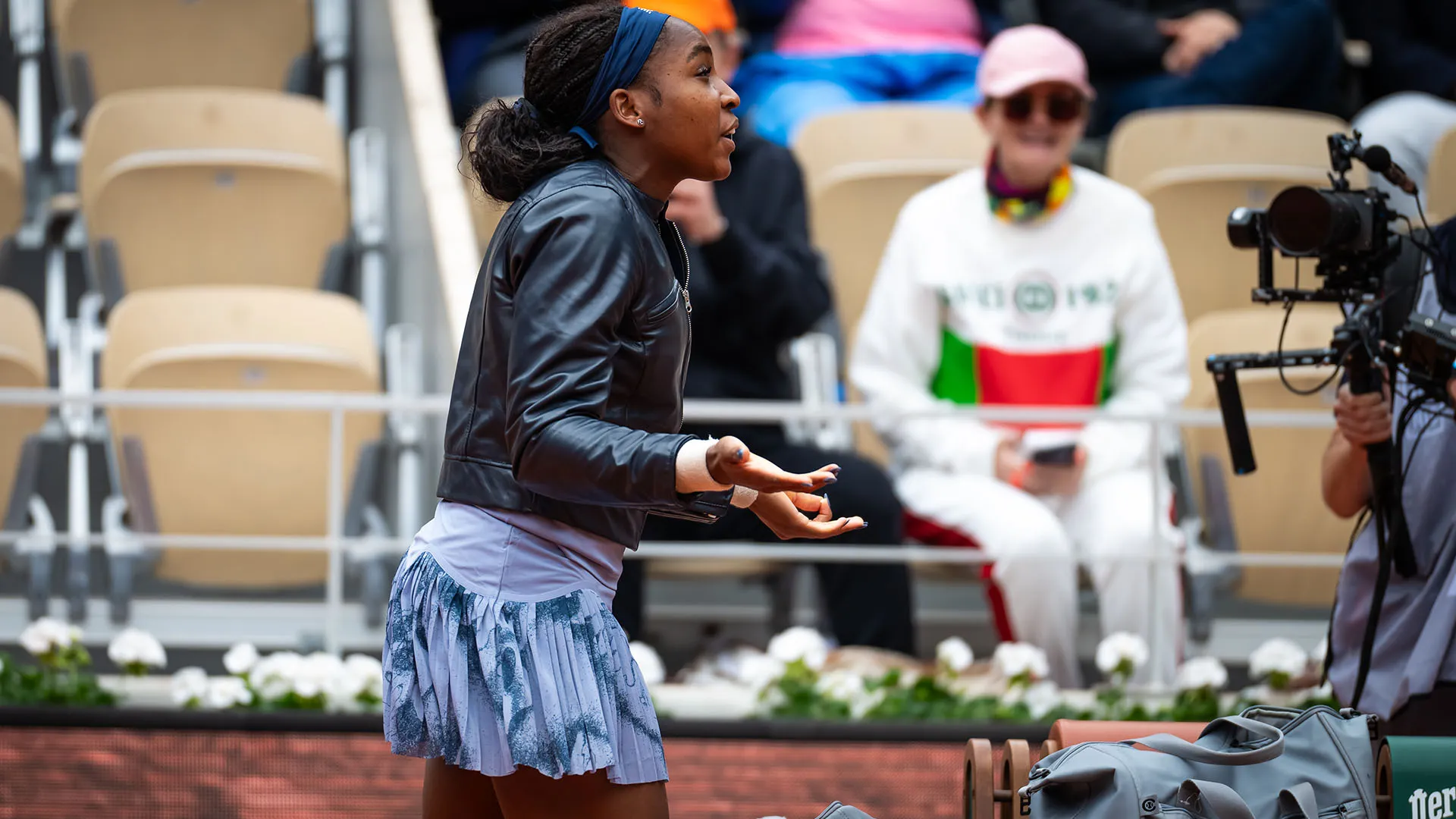 Appena prima del via del match, Coco Gauff si è accorta che nel suo borsone non c'erano le racchette per giocare