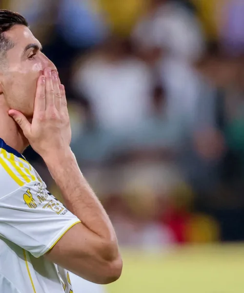 Cristiano Ronaldo si scusa per il grave errore, poi si riscatta: le foto