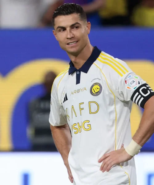 Cristiano Ronaldo non molla l’Al Nassr: rinnovo più vicino