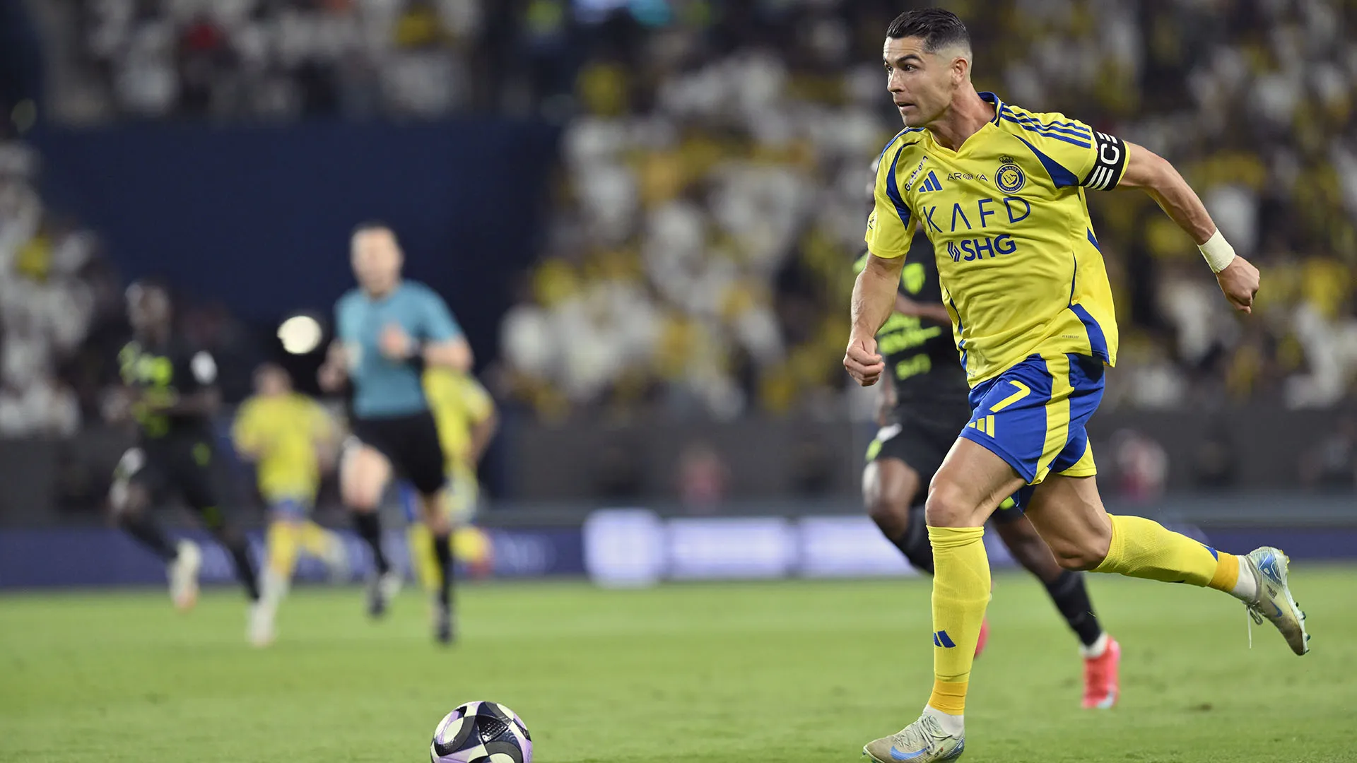 Ma ancora una volta da quando è all'Al-Nassr, non vincerà titoli neanche in questa stagione