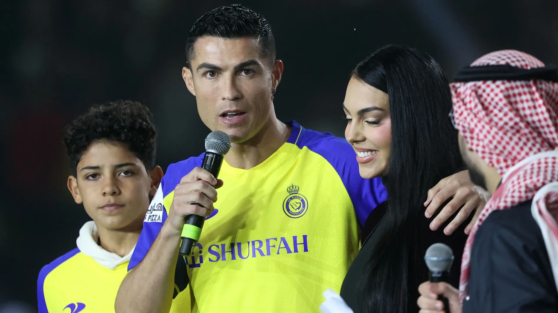 Cristiano Ronaldo Junior gioca come ala sinistra, il ruolo originale di suo padre