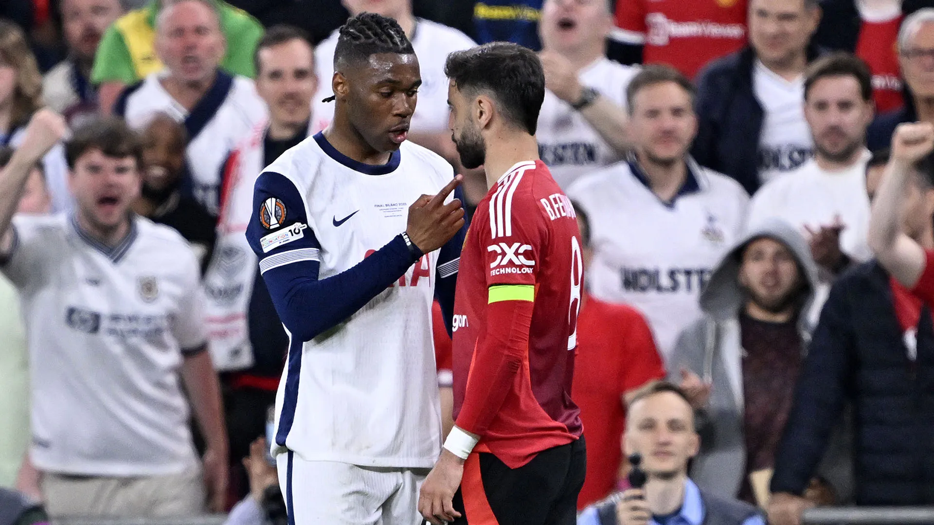 I due campioni hanno rischiato di farsi cacciare dall'arbitro
