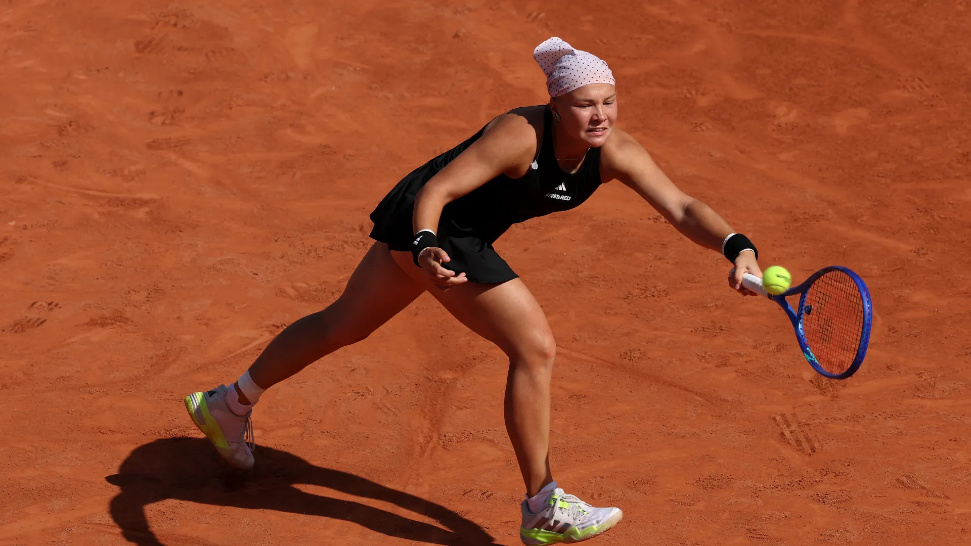 Chiuso il primo set sul 7-6, nel secondo si è imposta con un netto 6-2
