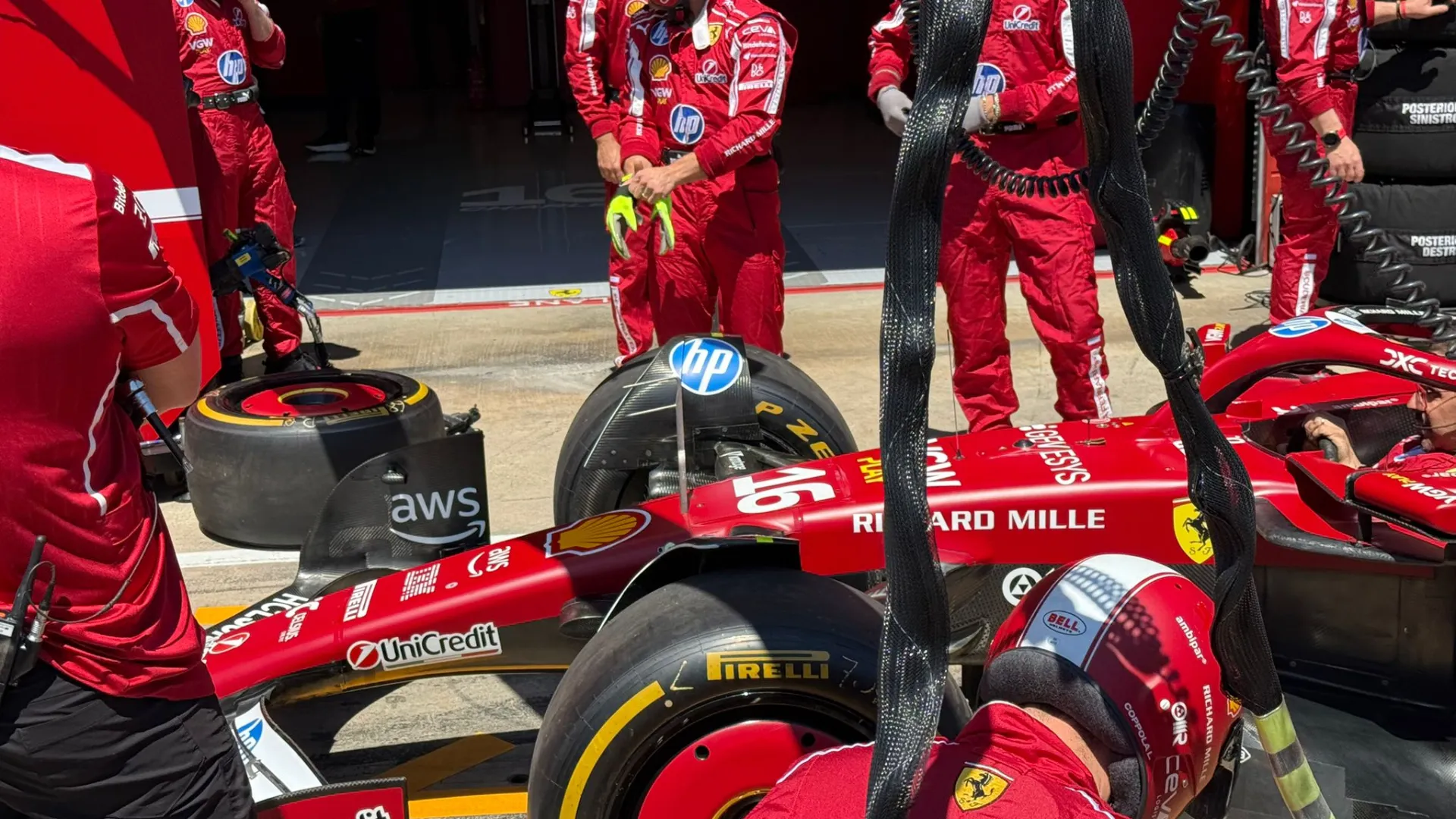 A Imola in gara la Ferrari si è riscattata almeno in parte dopo le disastrose qualifiche.