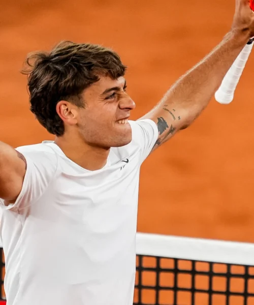 ATP Amburgo, Flavio Cobolli vola in finale dopo una grande rimonta