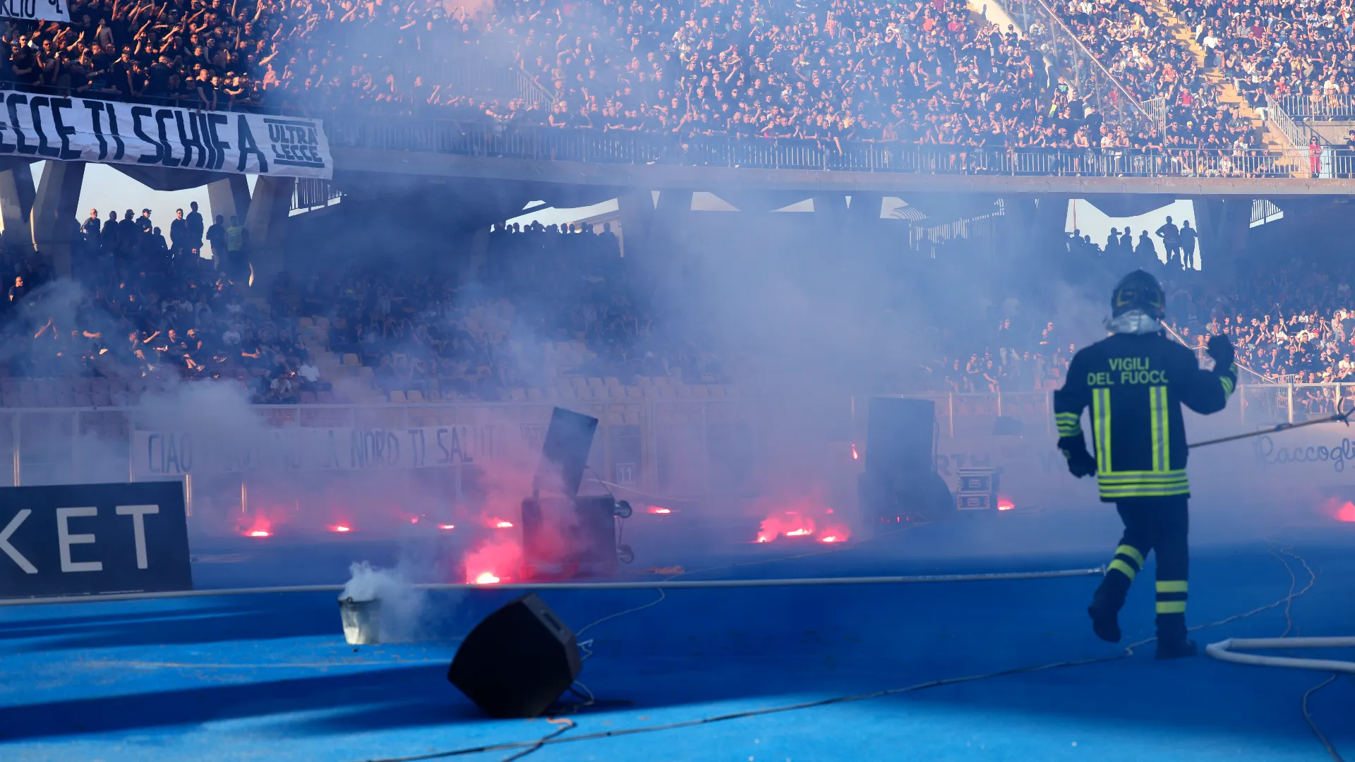 I tifosi del club pugliese hanno protestato molto duramente contro la Lega Calcio
