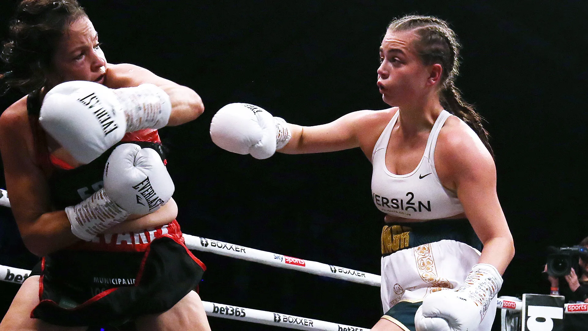 "Siamo addolorati per la scomparsa di Georgia O'Connor. Una vera guerriera dentro e fuori dal ring"
