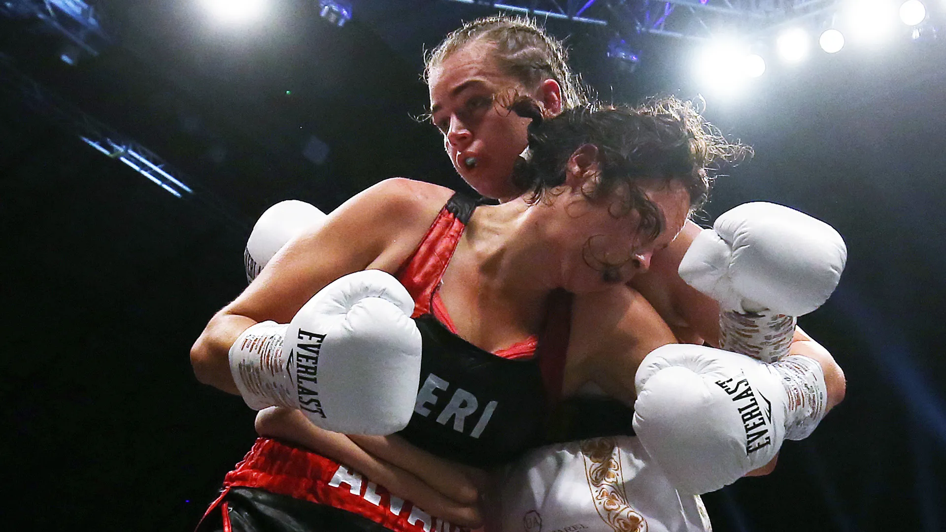 BOXXER, l'azienda di promozione della boxe professionale britannica, ha ricordato Georgia con un post su X
