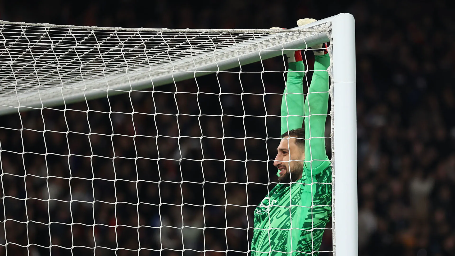 Gianluigi Donnarumma nelle ultime partite, specialmente in Champions League, sembra insuperabile
