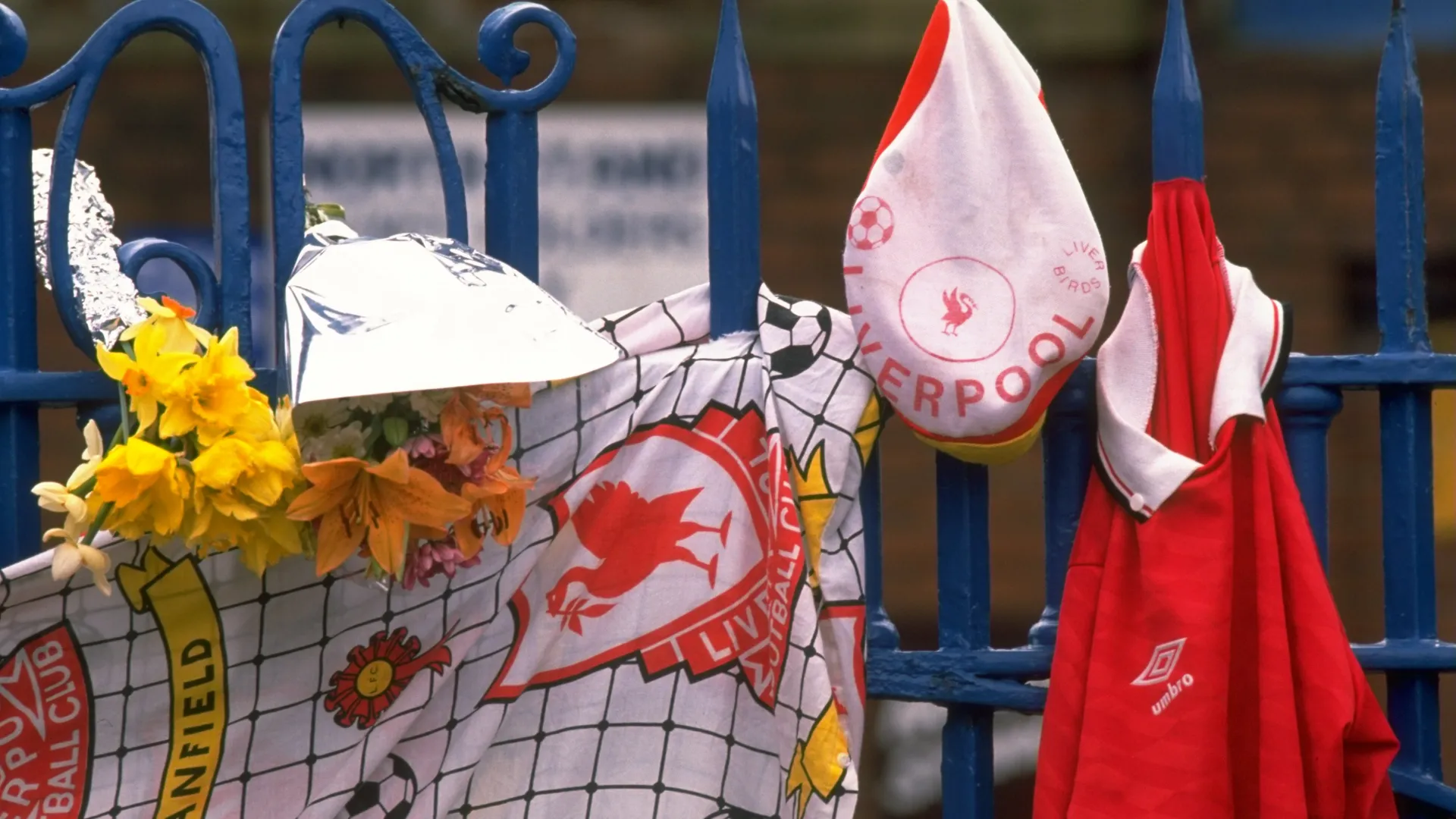 In occasione della semifinale di FA Cup tra Liverpool e Nottingham Forest ci furono dei problemi nella ripartizione degli spalti
