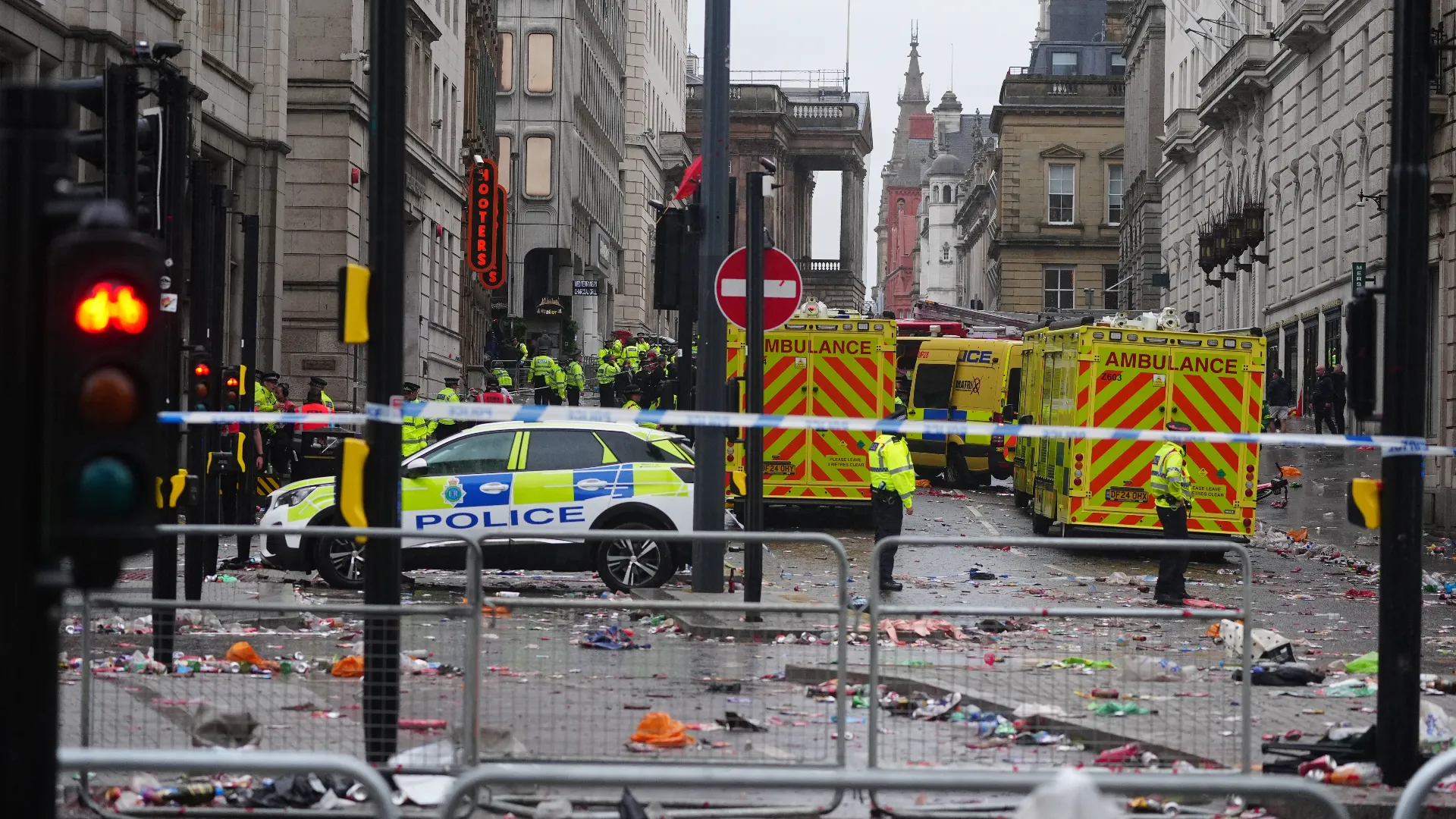 L'incidente è avvenuto a Water Street, in pieno centro a Liverpool, intorno alle ore 18 di lunedì