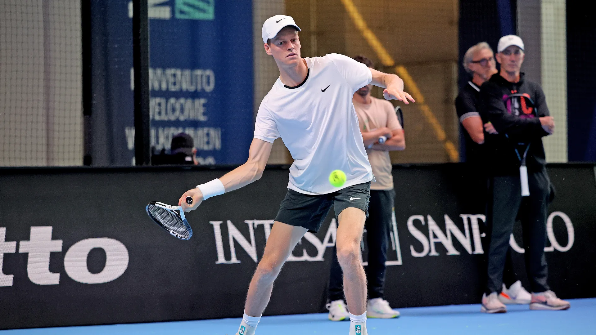 Il match tra Jannik Sinner e l’argentino Mariano Navone, del torneo ATP Masters 1000 di Roma, sarà trasmesso in diretta tv su Rai 2 HD, oltre a Sky Sport Tennis o Sky Sport Uno.