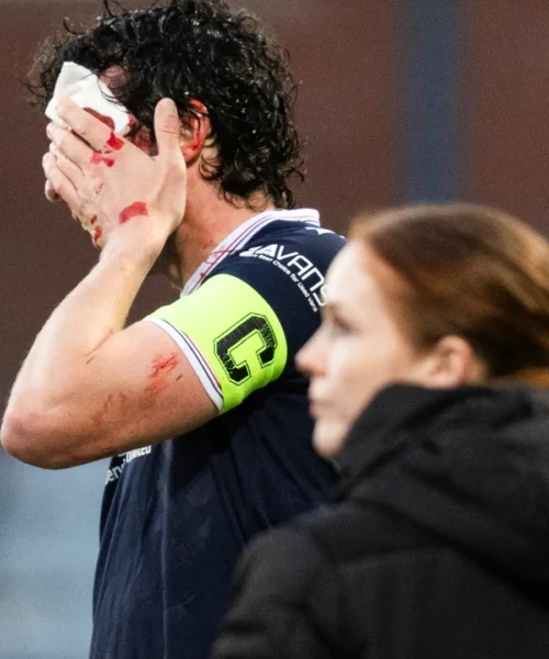 Violento scontro aereo, momenti di terrore: le foto della spaventosa scena