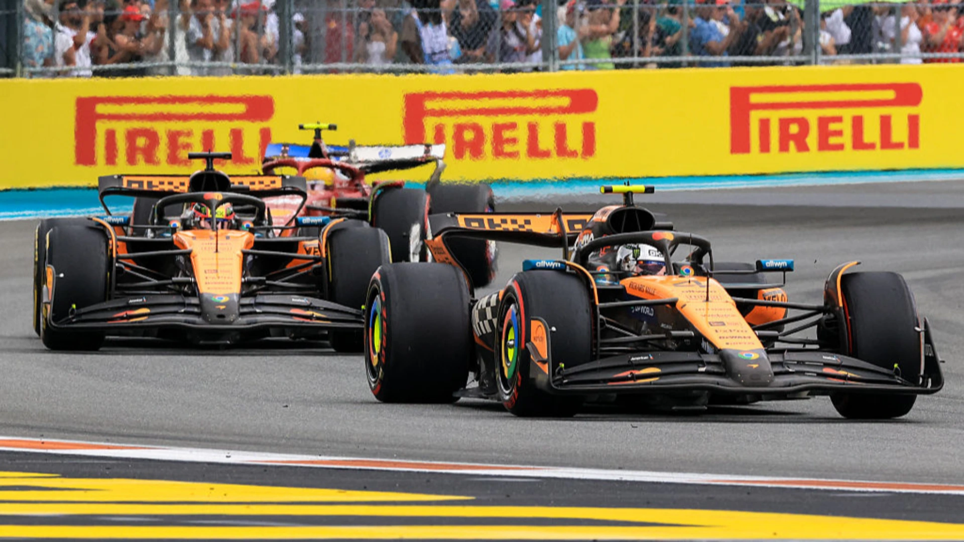 Doppietta McLaren nella Sprint a Miami, Hamilton pesca il jolly e va sul podio. Antonelli furioso