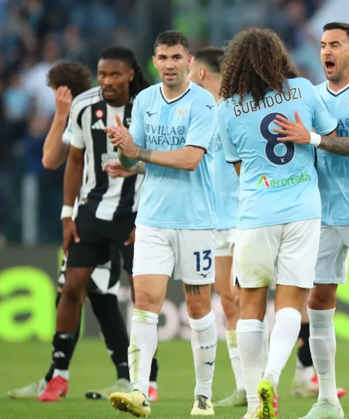 Nel recupero la Lazio riacciuffa la Juventus in dieci