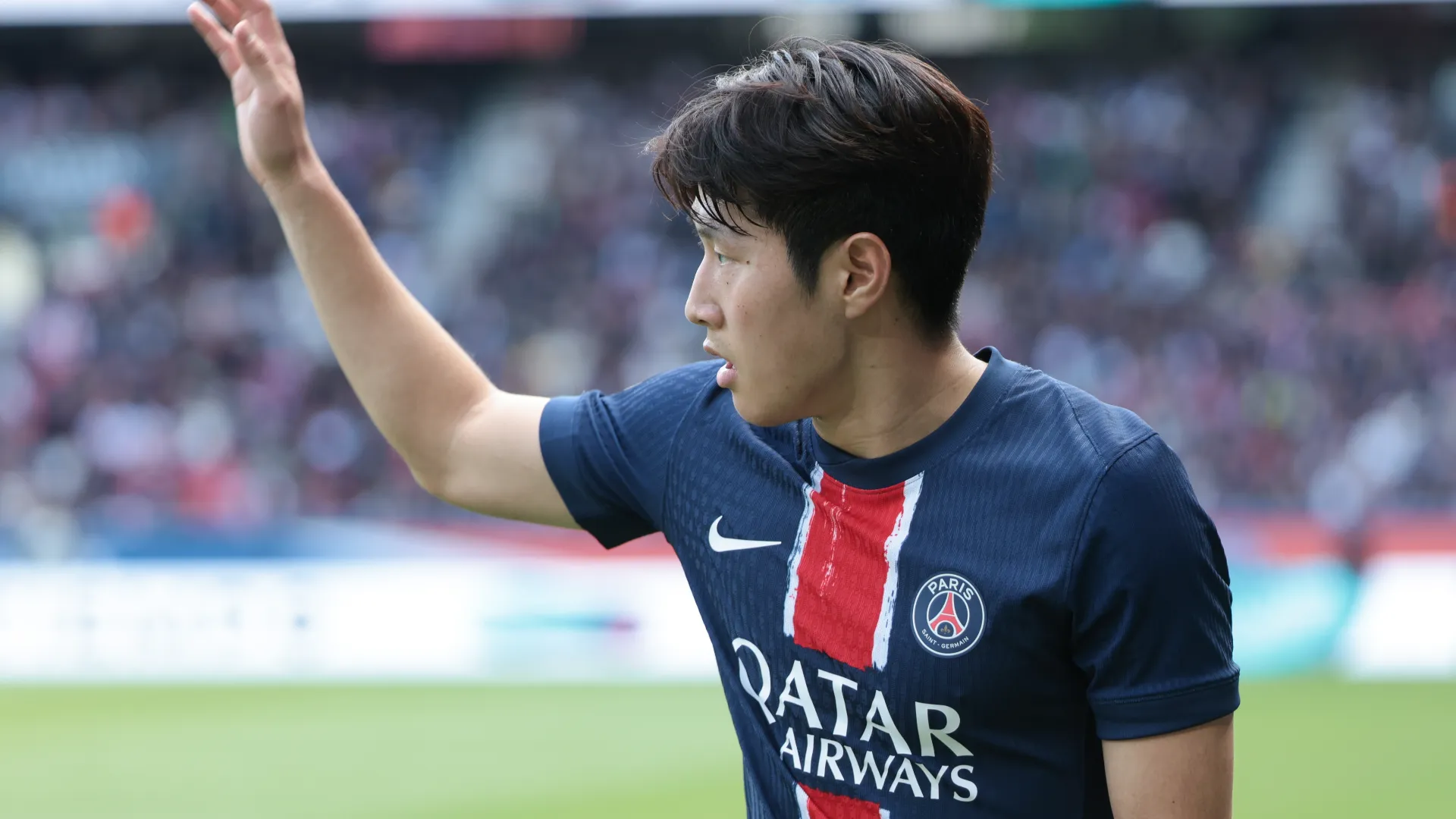 Lee Kang-in non è soddisfatto dello scarso minutaggio che gli sta concedendo Luis Enrique
